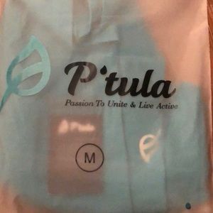 P’tula Allure Leggings in Bezile Blue Size Medium